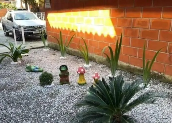 Em Ubatuba - Maranduba Ville 1